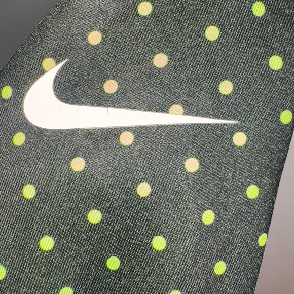 Nike Pro Green compression 1/2 zipper sweater - Picture 3 of 5